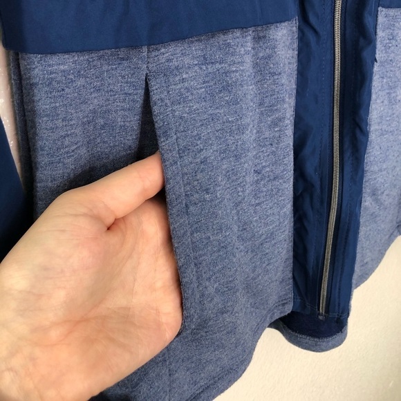 Avia Two Tone Blue Workout Jacket - Picture 5 of 8